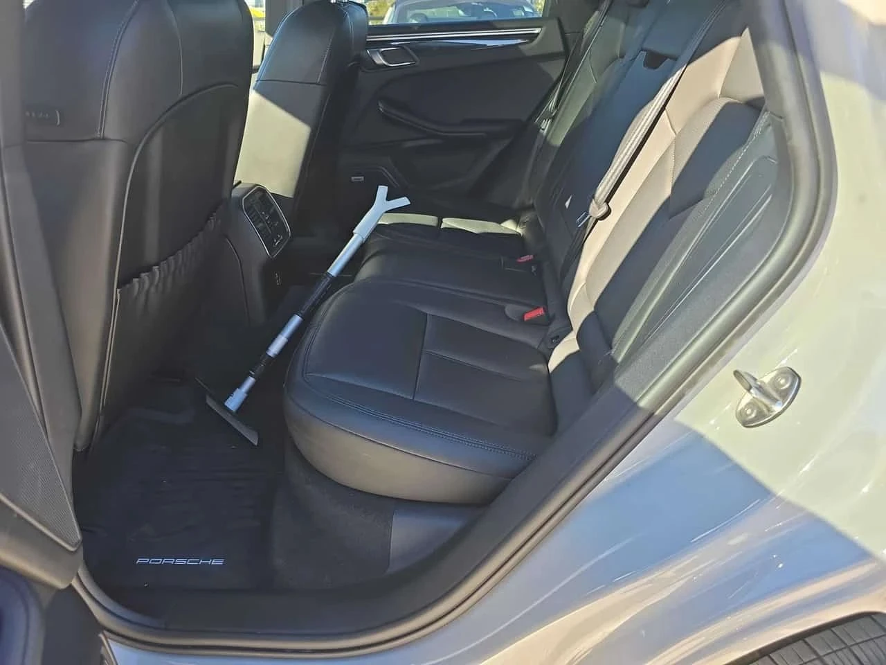 Porsche Macan, снимка 13 - Автомобили и джипове - 56706173