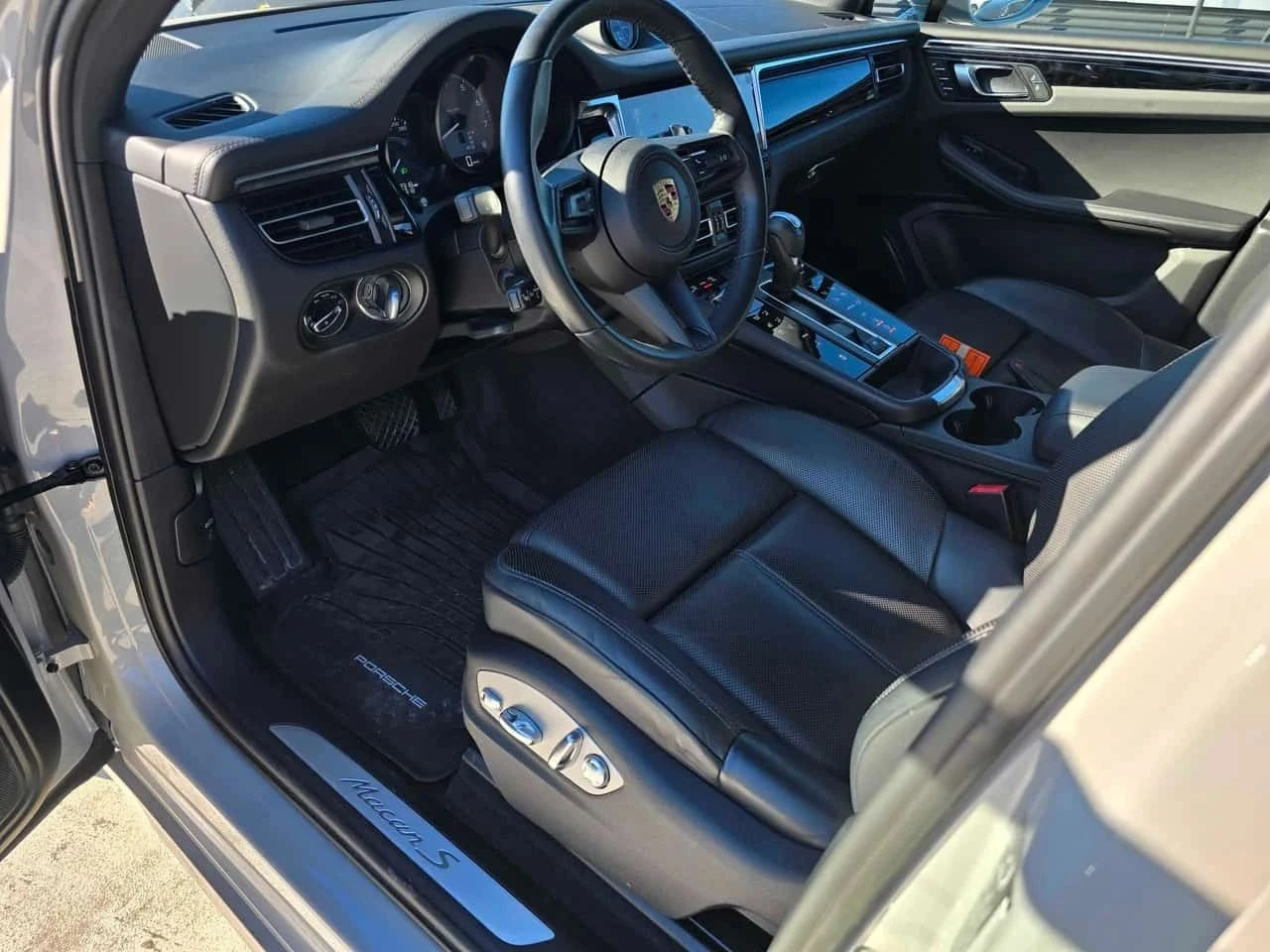 Porsche Macan, снимка 5 - Автомобили и джипове - 56706173