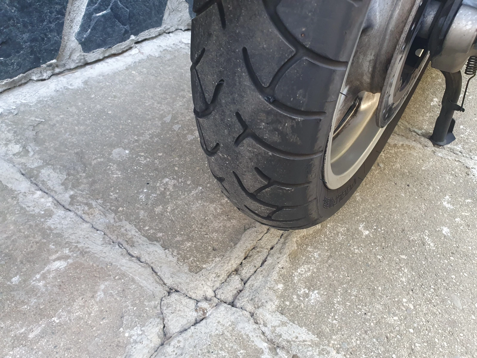 Honda Sh 300i, снимка 12 - Мотоциклети и мототехника - 49370803