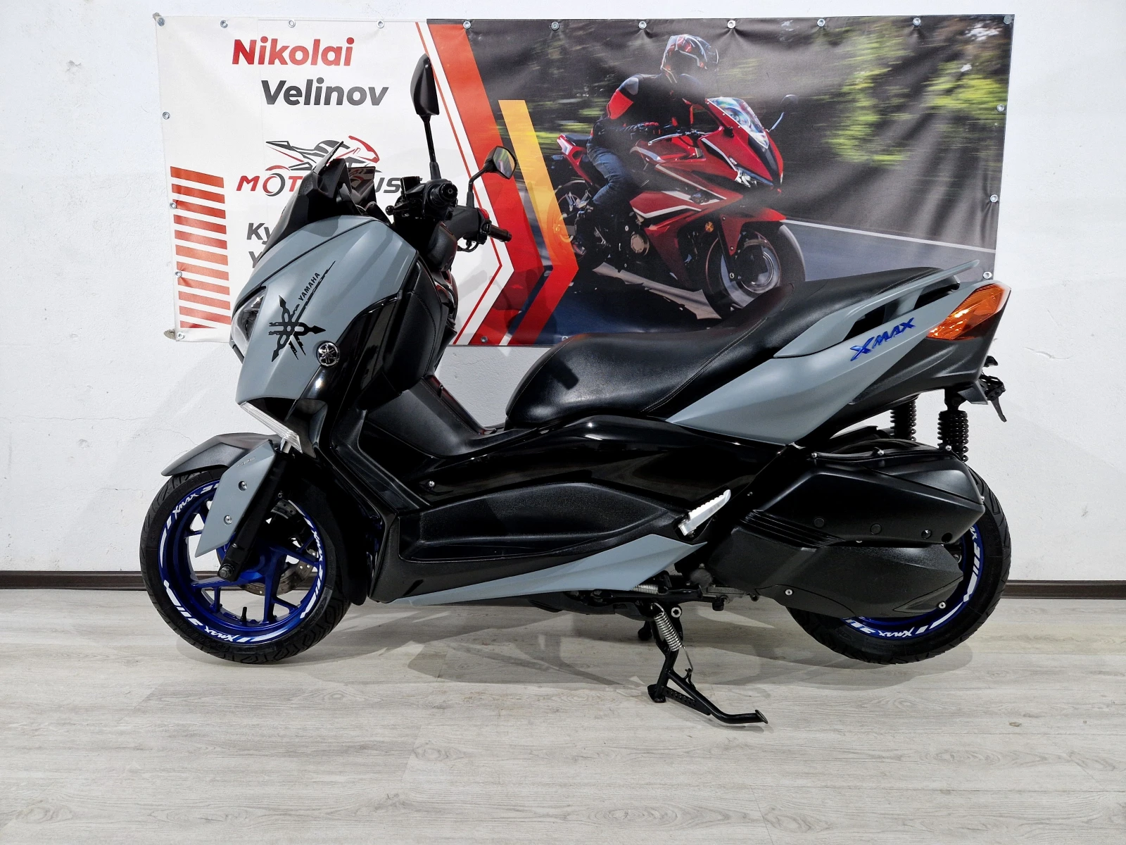Yamaha X-max  300ie, ABS-TCS, 2019г!18547км!, снимка 2 - Мотоциклети и мототехника - 54636620