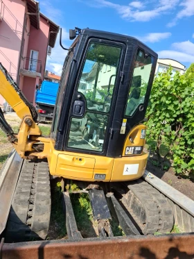     Caterpillar 305E2