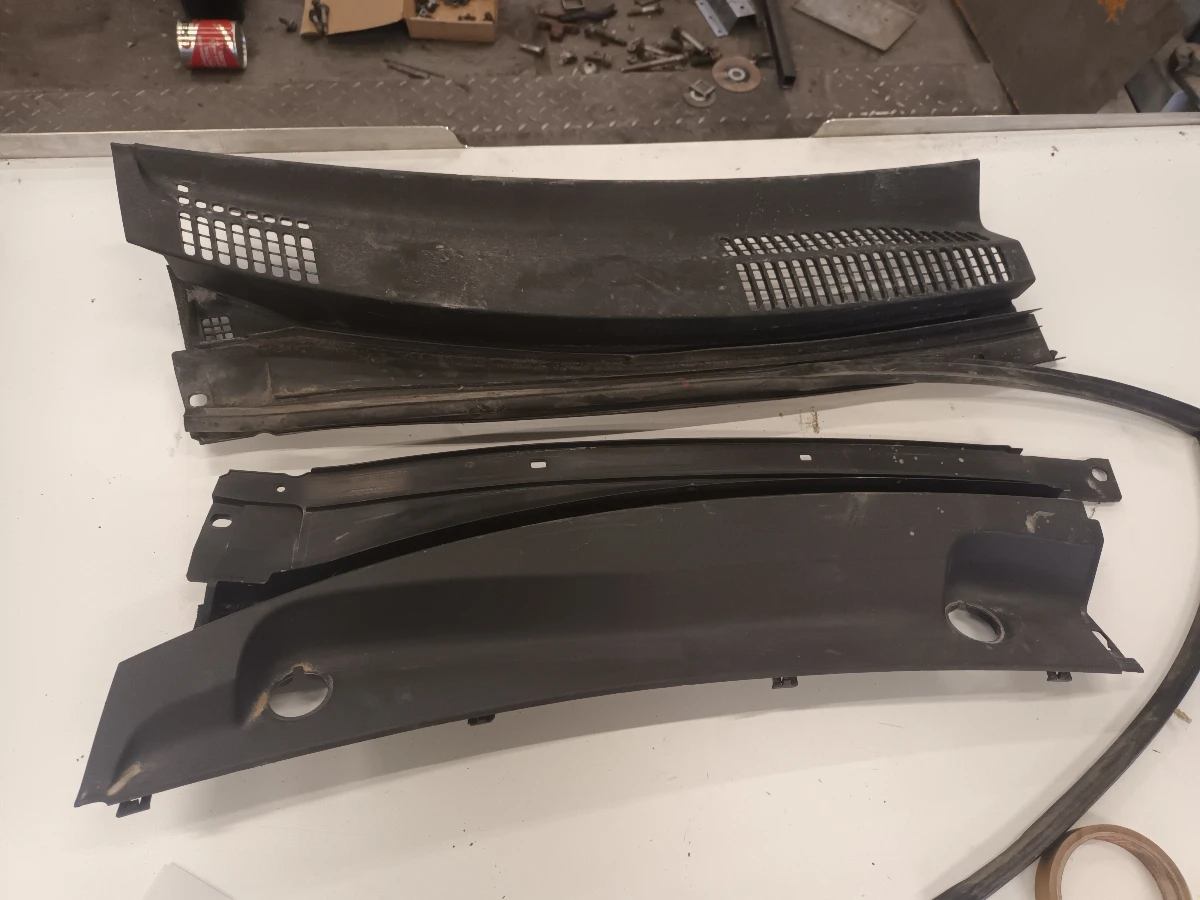 кора под чистачки Дайхатсу Сирион 1.3б 4х4