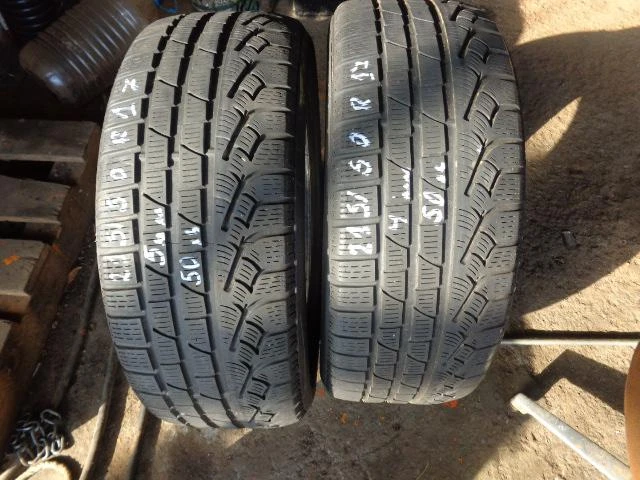 Гуми Зимни 215/50R17, снимка 6 - Гуми и джанти - 20235594