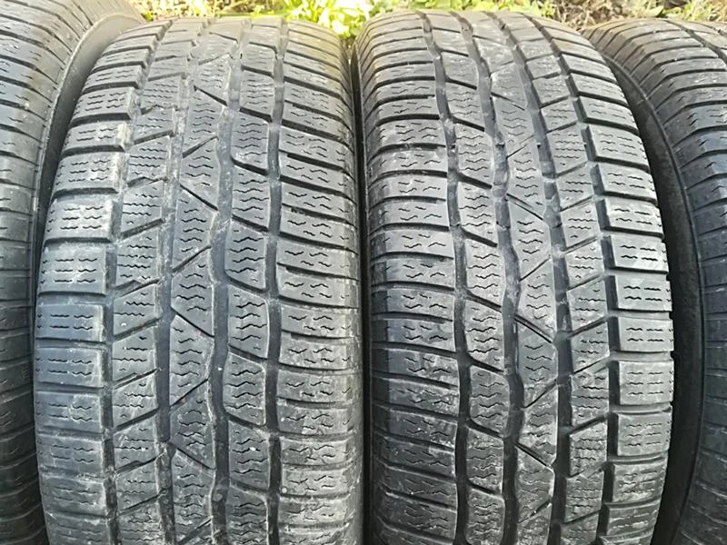 Гуми Зимни 205/60R15, снимка 3 - Гуми и джанти - 24082260