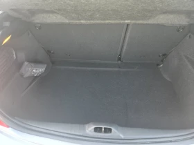 Peugeot 208 1.2/66000 хиляди, снимка 14
