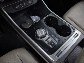 Kia Carnival 2.2 Automatic, снимка 9