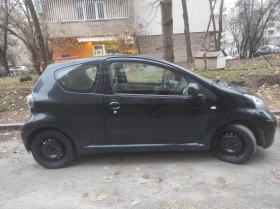 Toyota Aygo 998 кубика ГАЗ , снимка 7