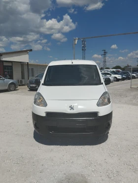 Peugeot Partner 1.6 HDI 90к.с.L2 H1 EURO 5 АВТОПИЛОТ ПАРКТРОНИК , снимка 2