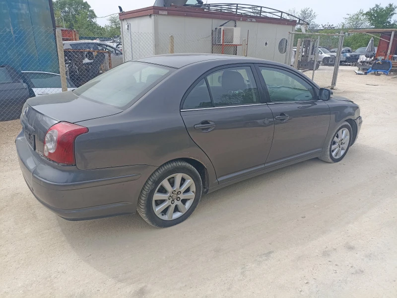 Toyota Avensis 2.0 D4D , снимка 4 - Автомобили и джипове - 21794468