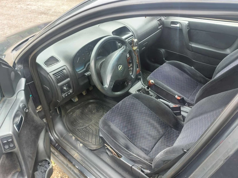 Opel Astra, снимка 5 - Автомобили и джипове - 48574318