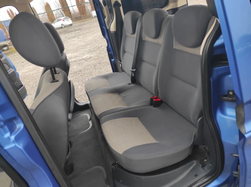 Citroen Berlingo 2.0HDI Климатик Пътник, снимка 11 - Автомобили и джипове - 48269837