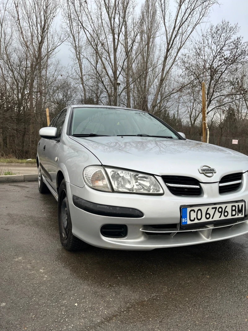 Nissan Almera 1.5i, снимка 1 - Автомобили и джипове - 48310968