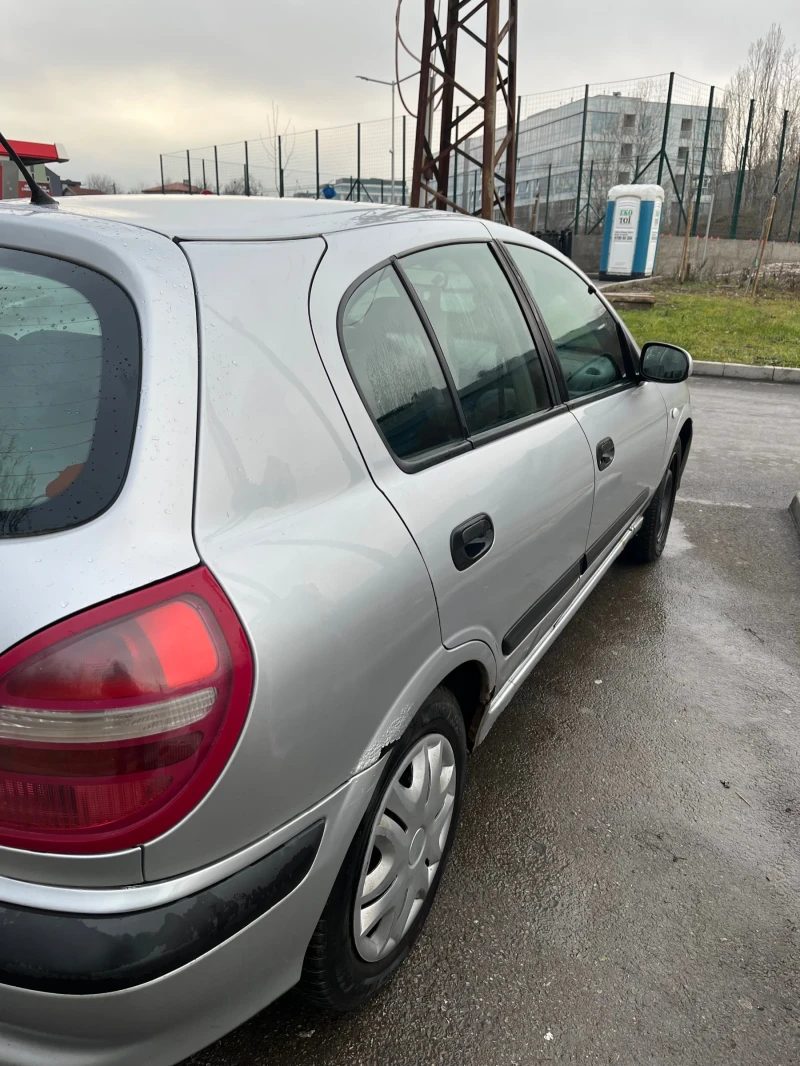 Nissan Almera 1.5i, снимка 6 - Автомобили и джипове - 48310968