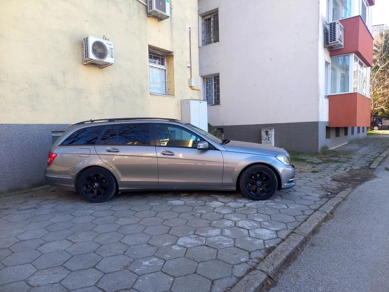 Mercedes-Benz C 200, снимка 5 - Автомобили и джипове - 48461085