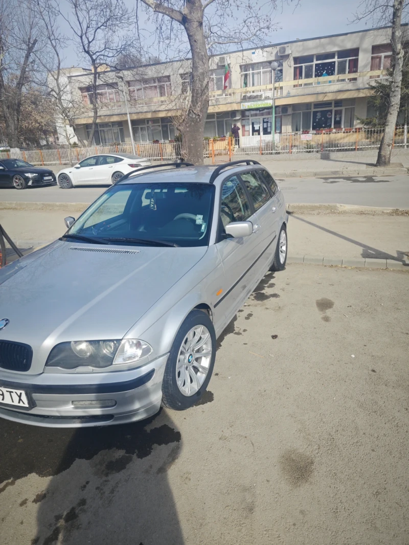 BMW 320, снимка 3 - Автомобили и джипове - 49127591