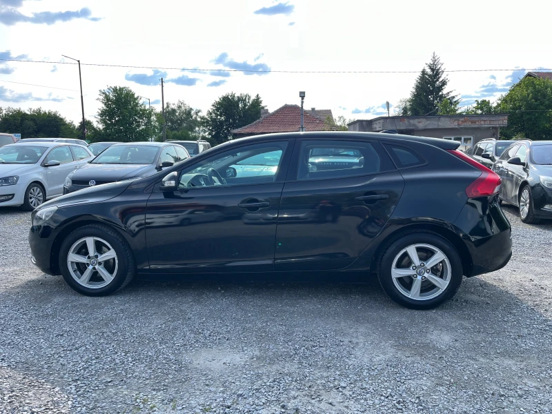 Volvo V40 D2 1.6D EURO 5B, снимка 6 - Автомобили и джипове - 50506794