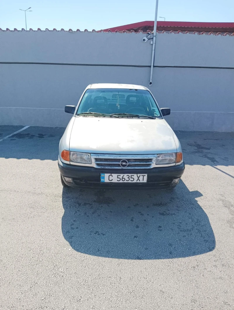 Opel Astra, снимка 6 - Автомобили и джипове - 52580194