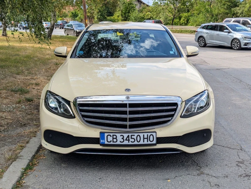 Mercedes-Benz E 200 Седан \ 9G-Tronic