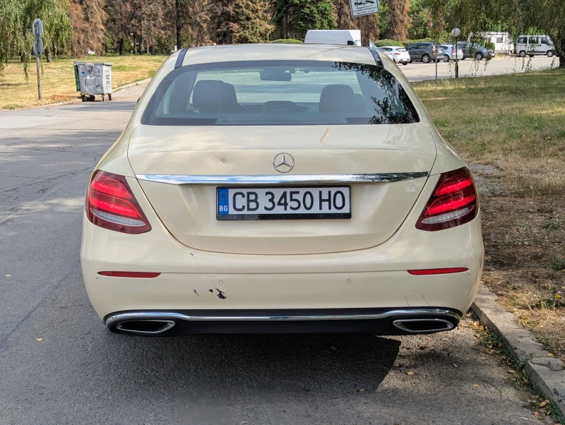 Mercedes-Benz E 200 Седан \ 9G-Tronic, снимка 5 - Автомобили и джипове - 52807209