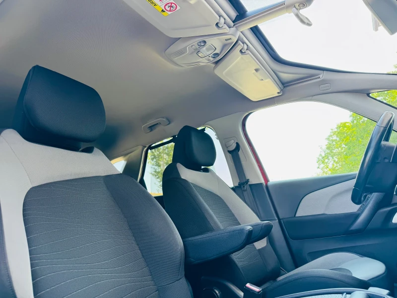 Citroen C4 Picasso * EXECUTIVE* INTENSIVE* AUTO* FULL* , снимка 14 - Автомобили и джипове - 51350747