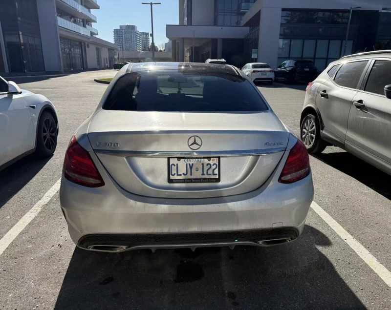 Mercedes-Benz C 300 АВТОКРЕДИТ, снимка 4 - Автомобили и джипове - 52749809