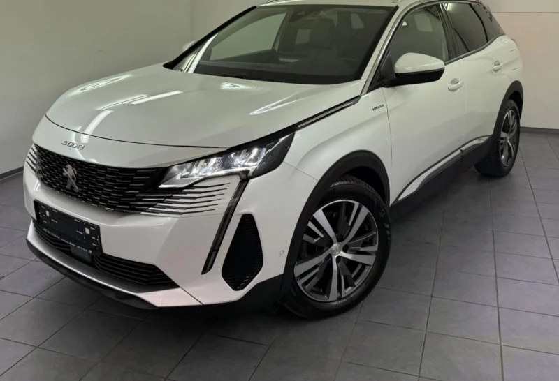 Peugeot 3008 1, 6 Plug-in Hybrid 225 Allure Pack.Kamera.Navi