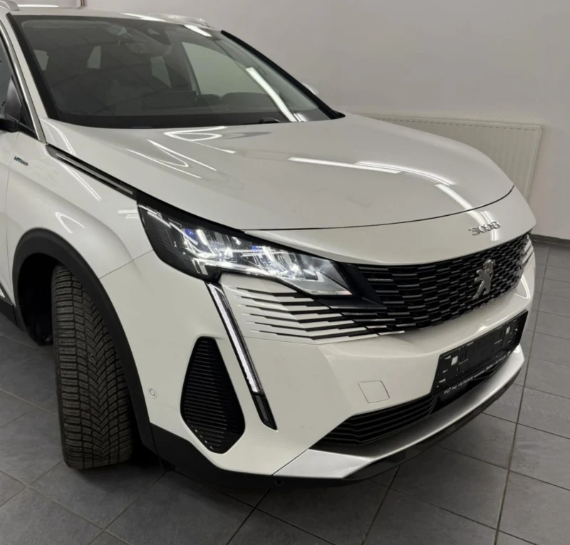 Peugeot 3008 1, 6 Plug-in Hybrid 225 Allure Pack.Kamera.Navi, снимка 2 - Автомобили и джипове - 52757017