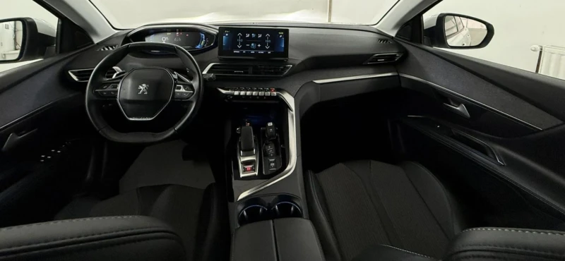Peugeot 3008 1, 6 Plug-in Hybrid 225 Allure Pack.Kamera.Navi, снимка 11 - Автомобили и джипове - 52757017