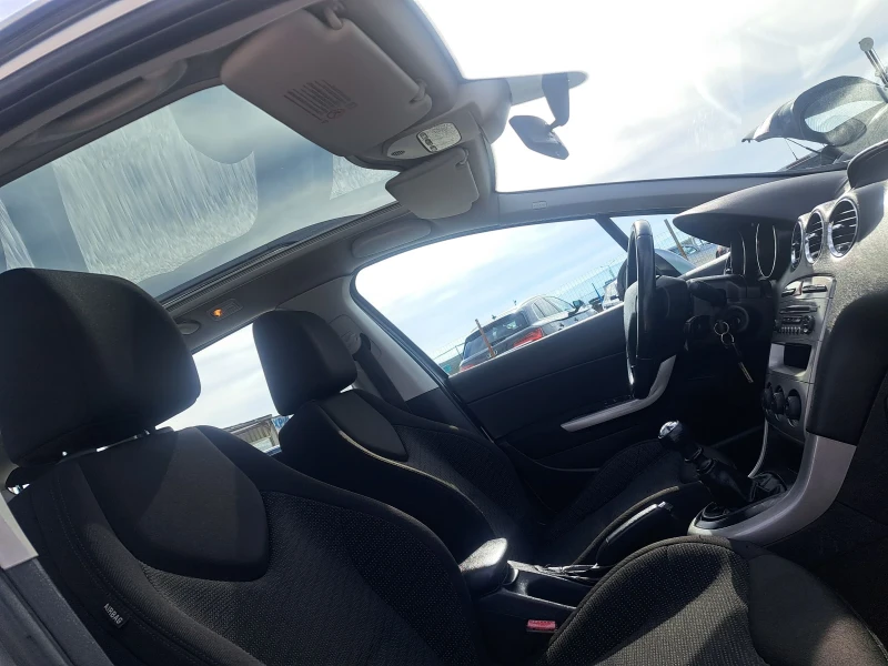 Peugeot 308 1.6 HDI ПАНОРАМА, снимка 14 - Автомобили и джипове - 53473266