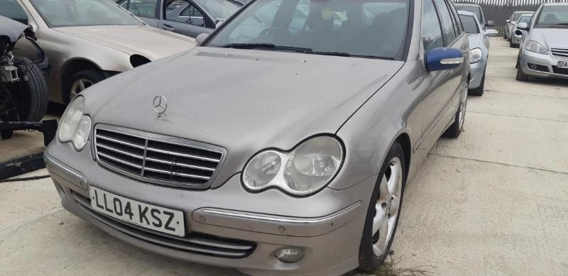 Mercedes-Benz C 270 CDI AVANTGARDE, NAVI, снимка 1 - Автомобили и джипове - 23562503