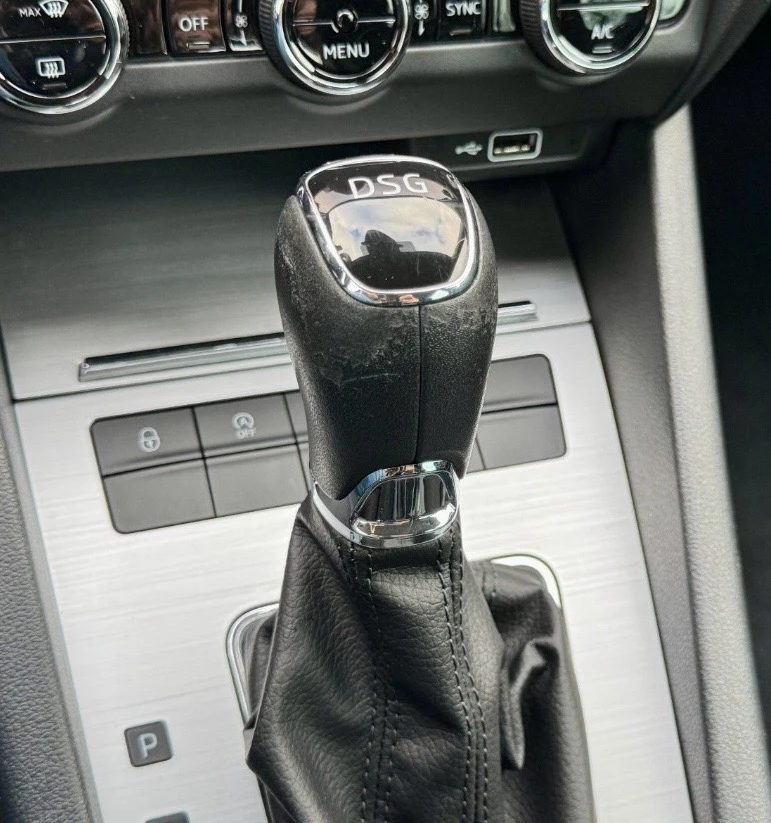 Skoda Octavia 136300 КМ МЕТАН, снимка 13 - Автомобили и джипове - 53699759