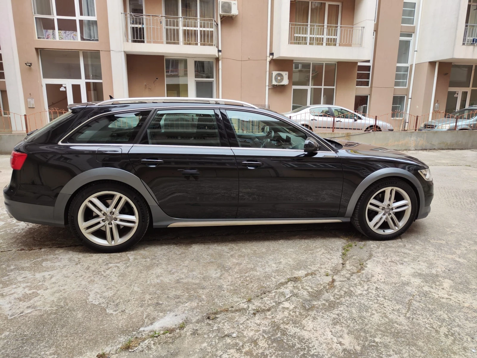 Audi A6 Allroad 3.0TDI QUATTRO  - изображение 2