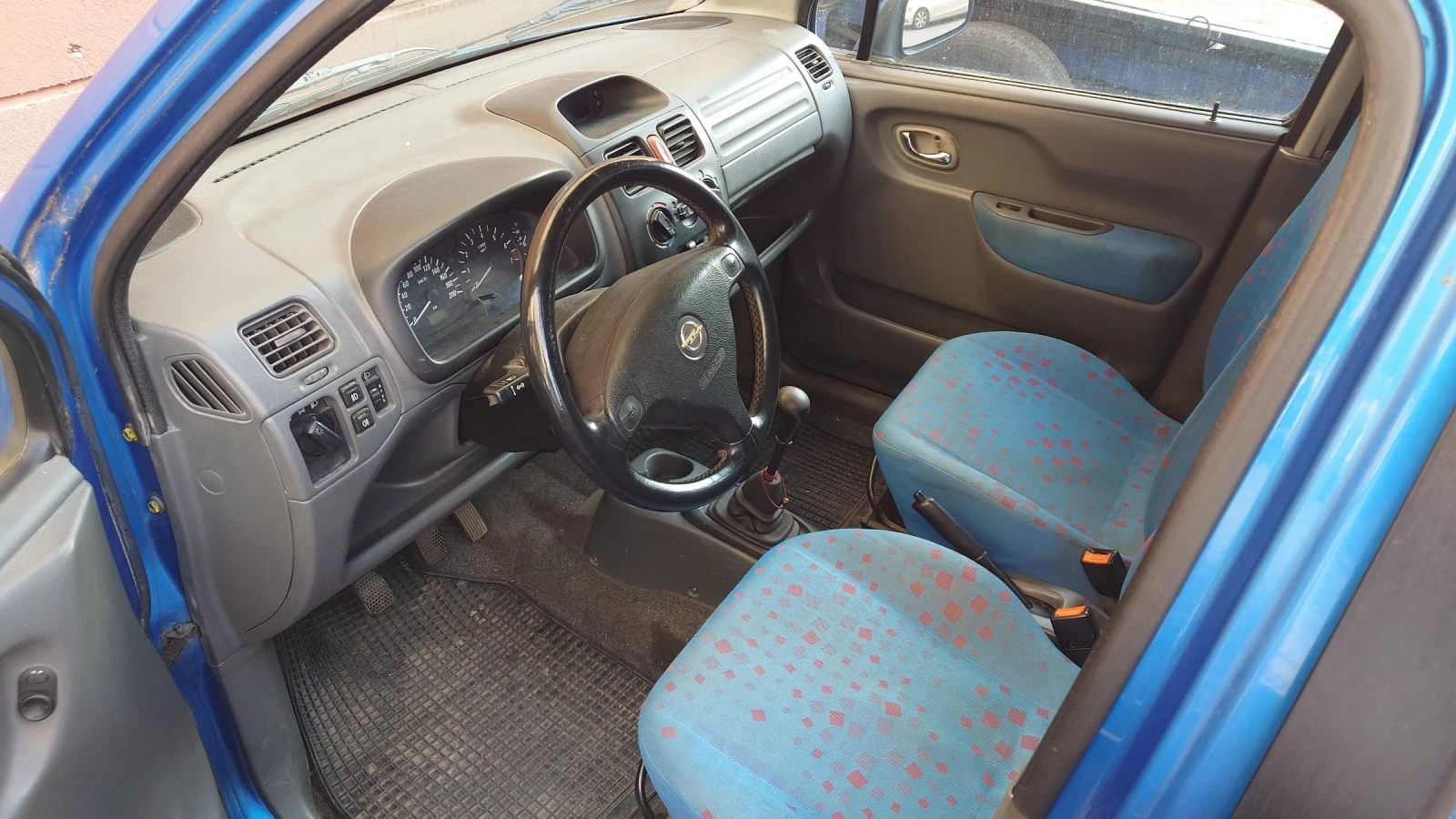 Opel Agila  - изображение 5