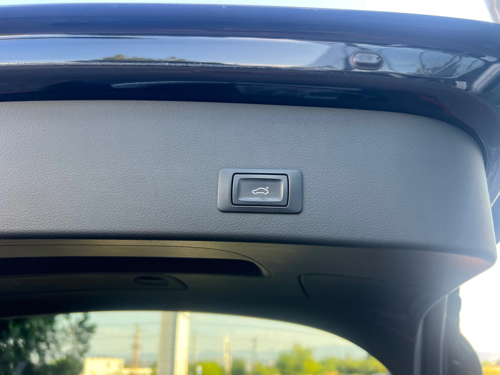 Audi A6 Allroad 3.0 TDI 313к.с 4х4/LED/NAVI/PANORAMA, снимка 16 - Автомобили и джипове - 52901156