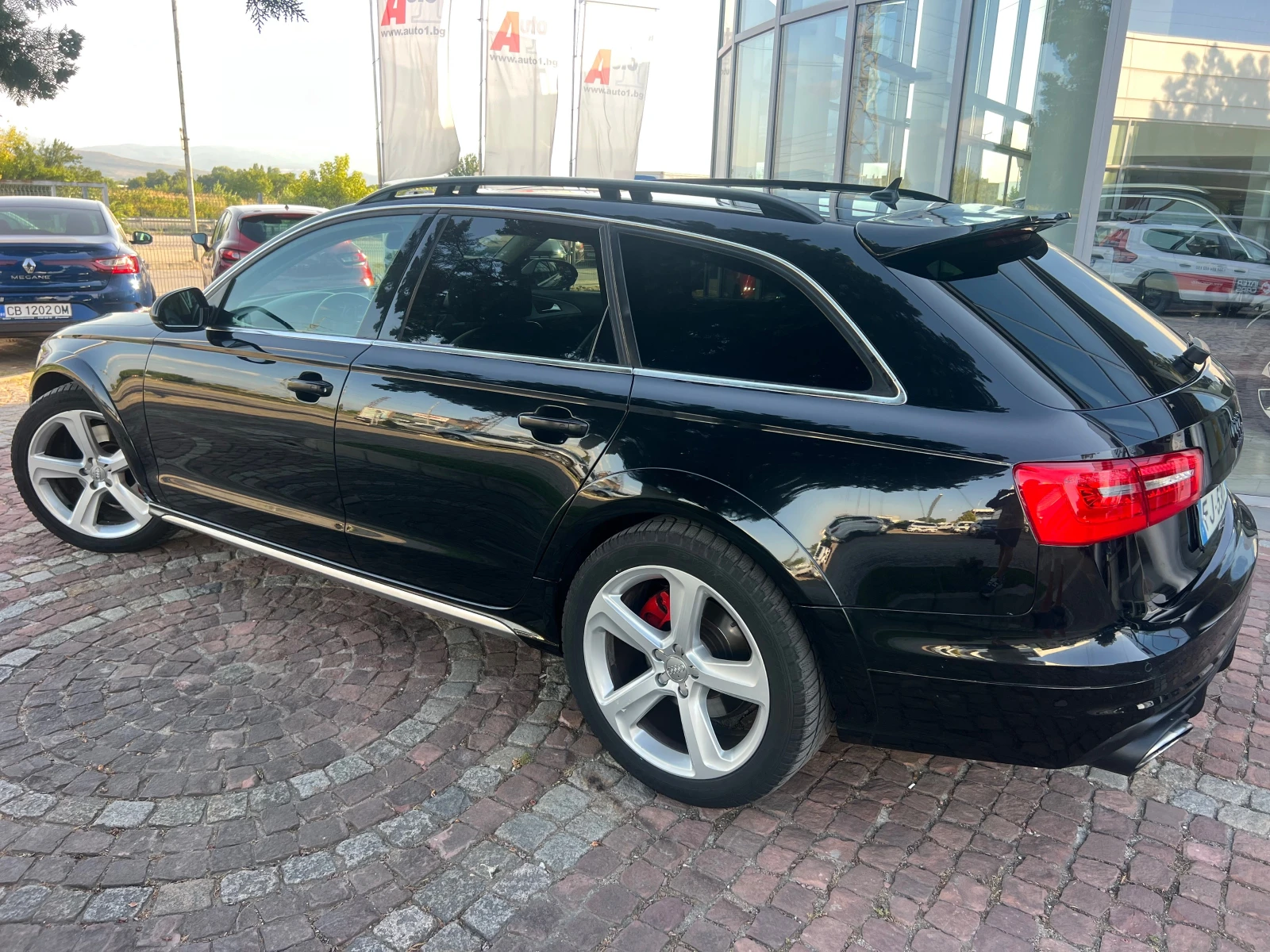 Audi A6 Allroad 3.0 TDI 313к.с 4х4/LED/NAVI/PANORAMA, снимка 15 - Автомобили и джипове - 52901156