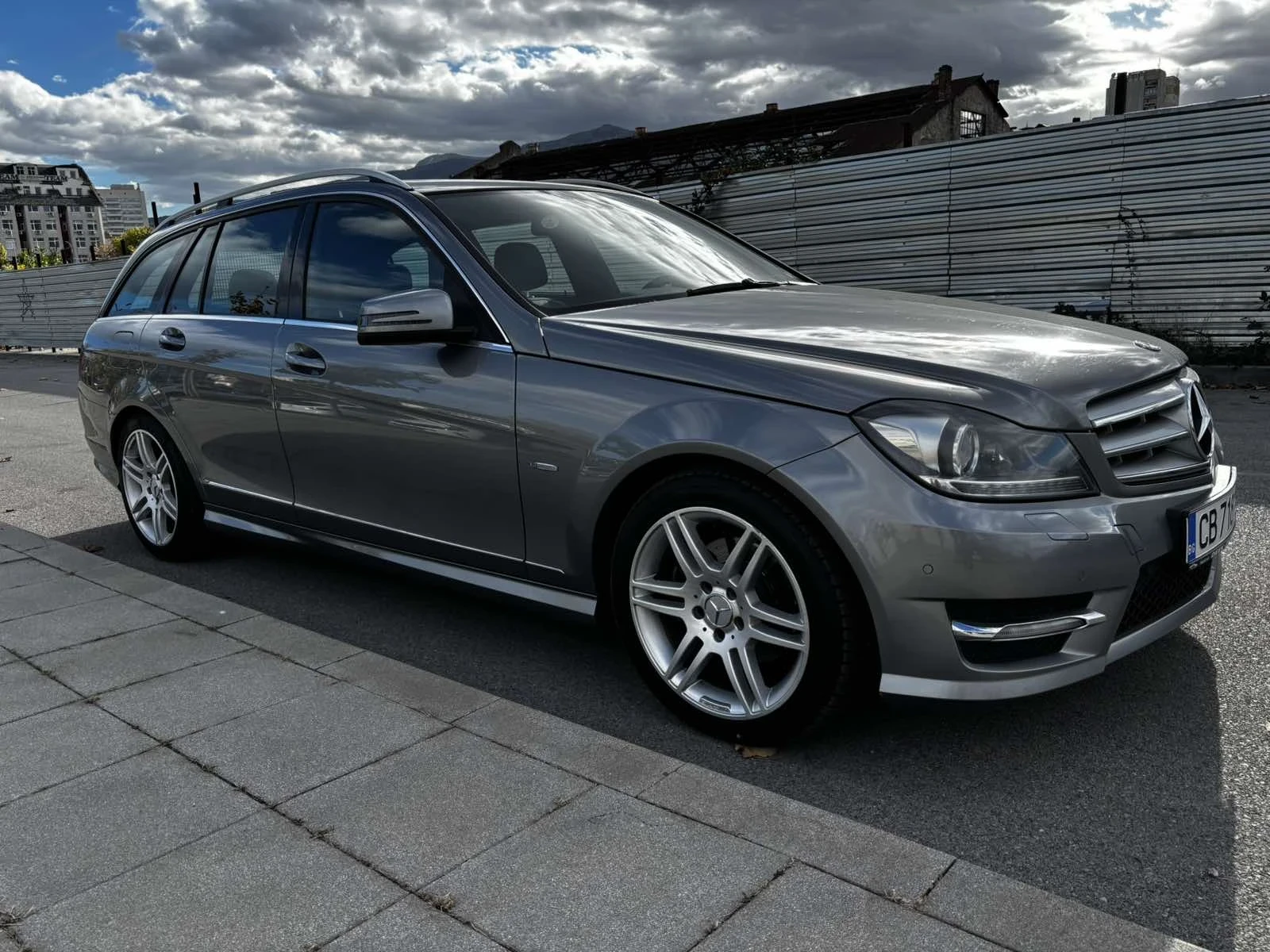 Mercedes-Benz C 200 CDI - изображение 3