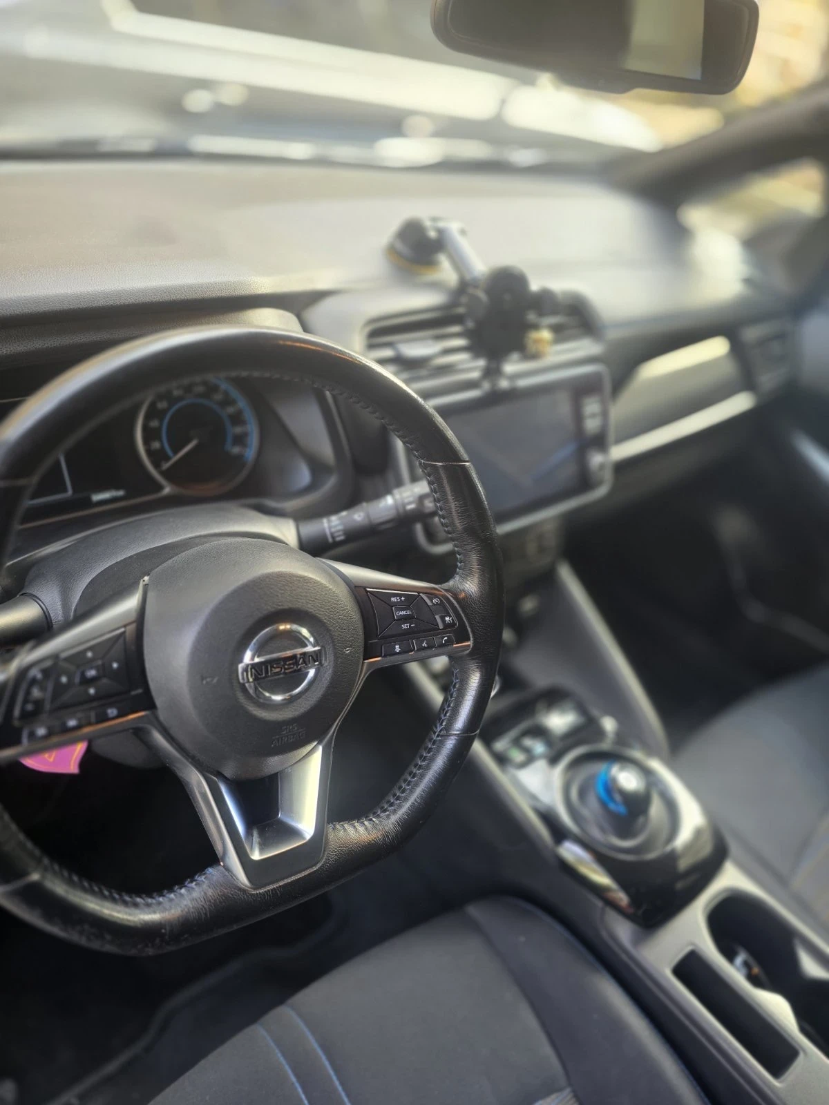 Nissan Leaf  | Mobile.bg � ����������� 11
