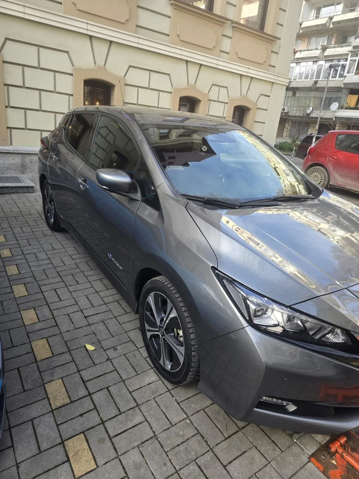 Nissan Leaf   - изображение 2