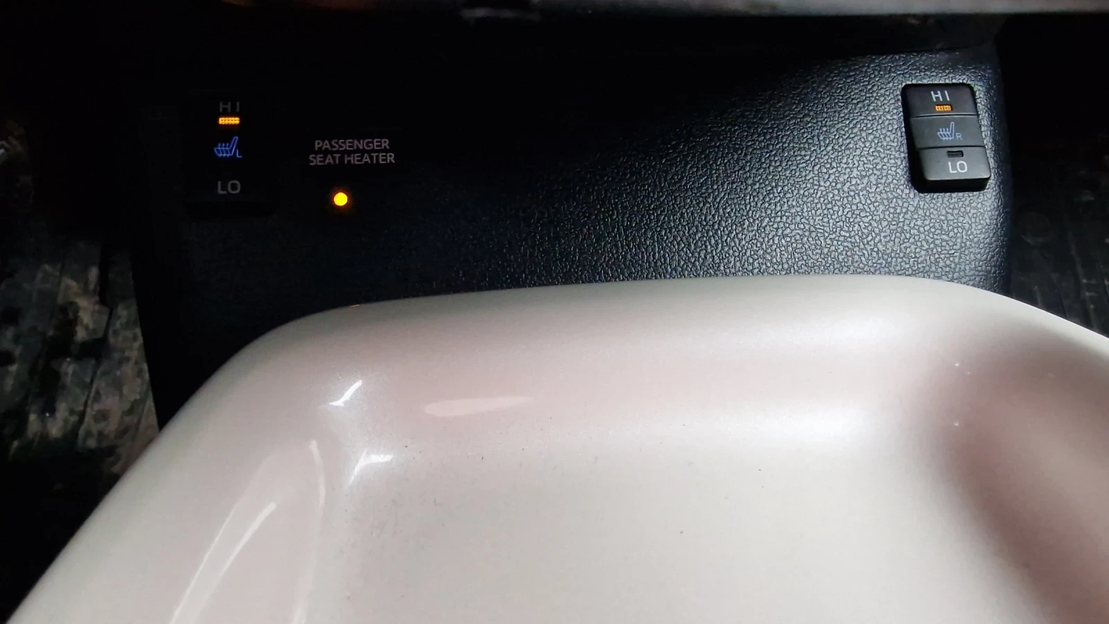 Toyota Prius 1.8 hybrid  | Mobile.bg � ����������� 12