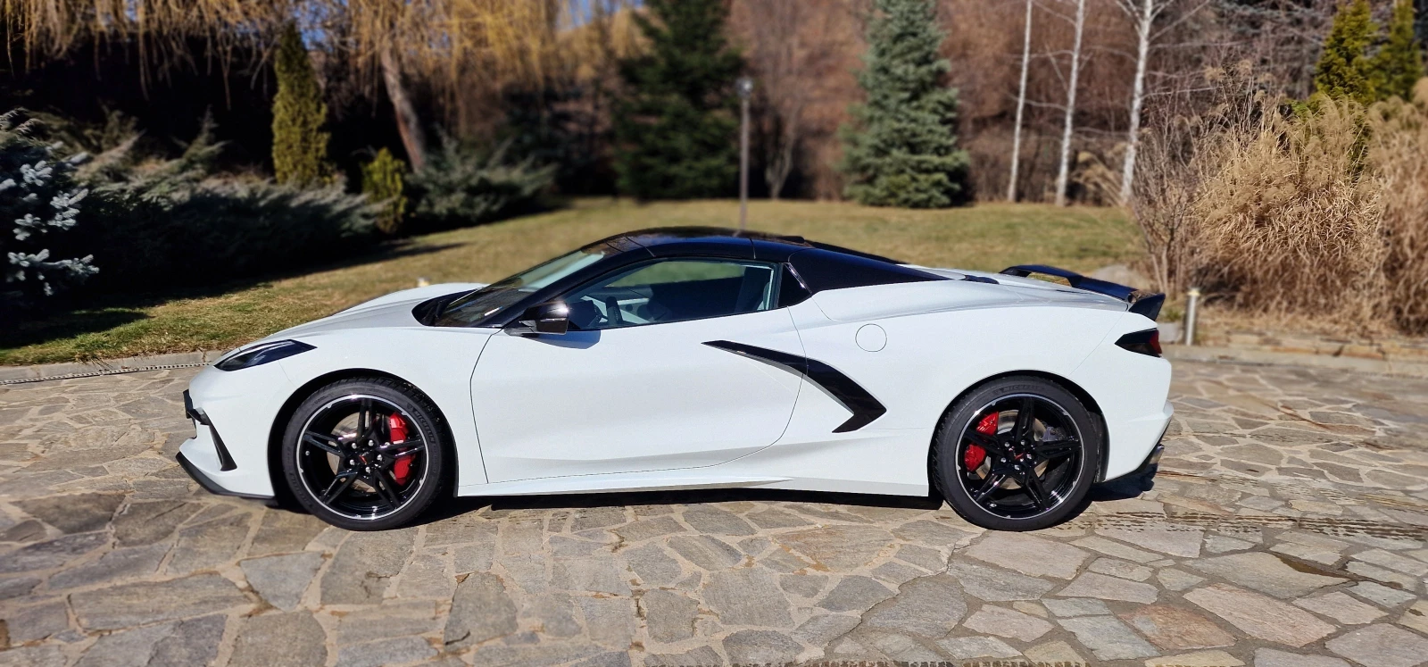 Chevrolet Corvette С8 3LT, снимка 3 - Автомобили и джипове - 53739239