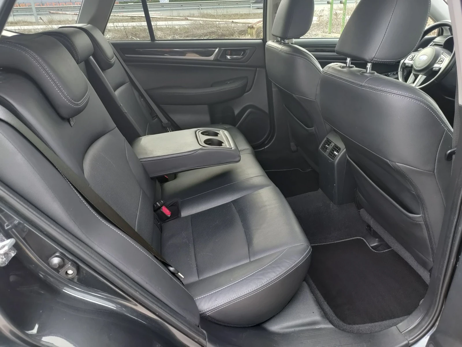 Subaru Outback 2.5i Swiss Full Distronic Line Assist Euro 6 | Mobile.bg � ����������� 15