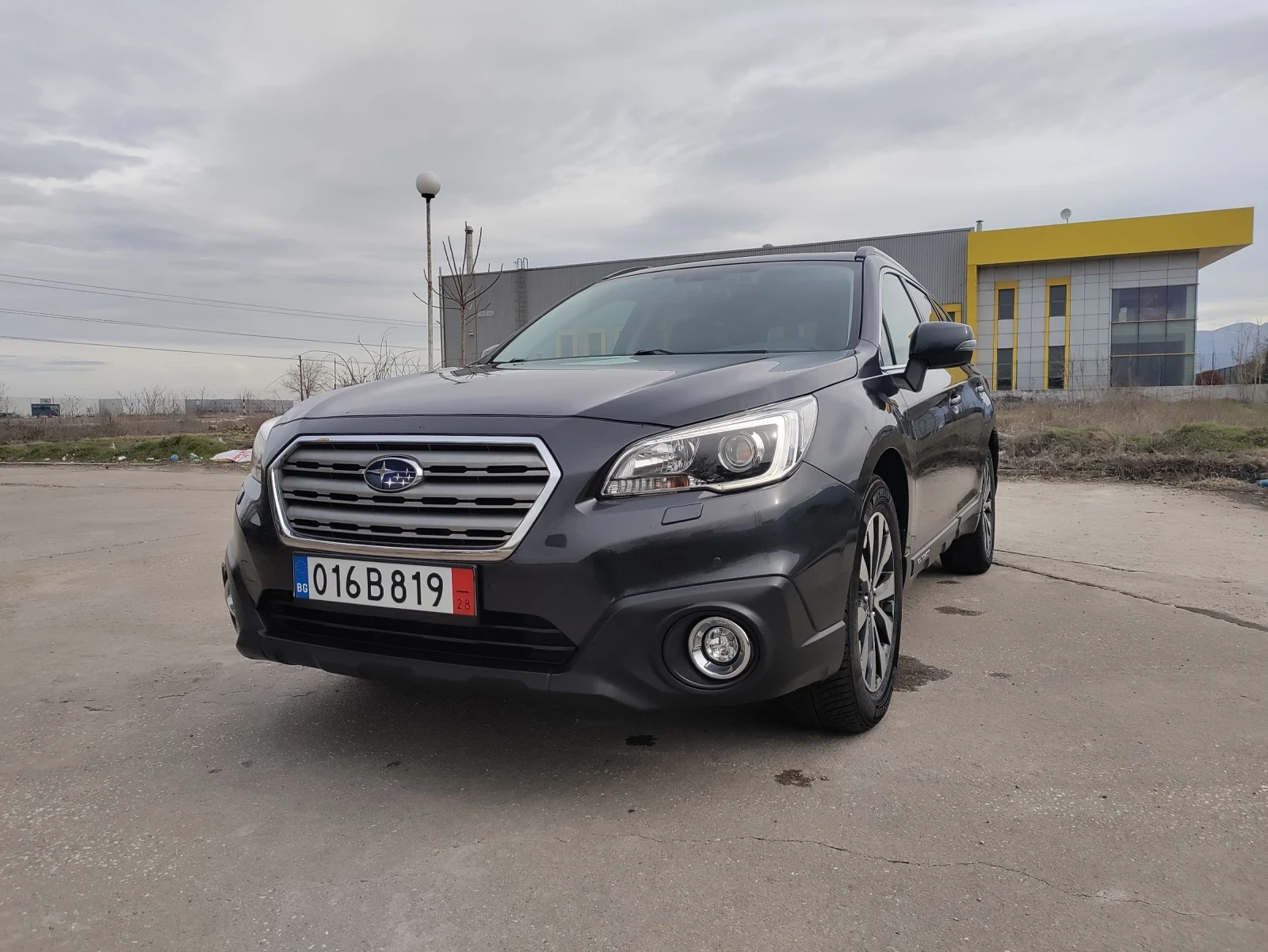 Subaru Outback 2.5i Swiss Full Distronic Line Assist Euro 6 | Mobile.bg � ����������� 2