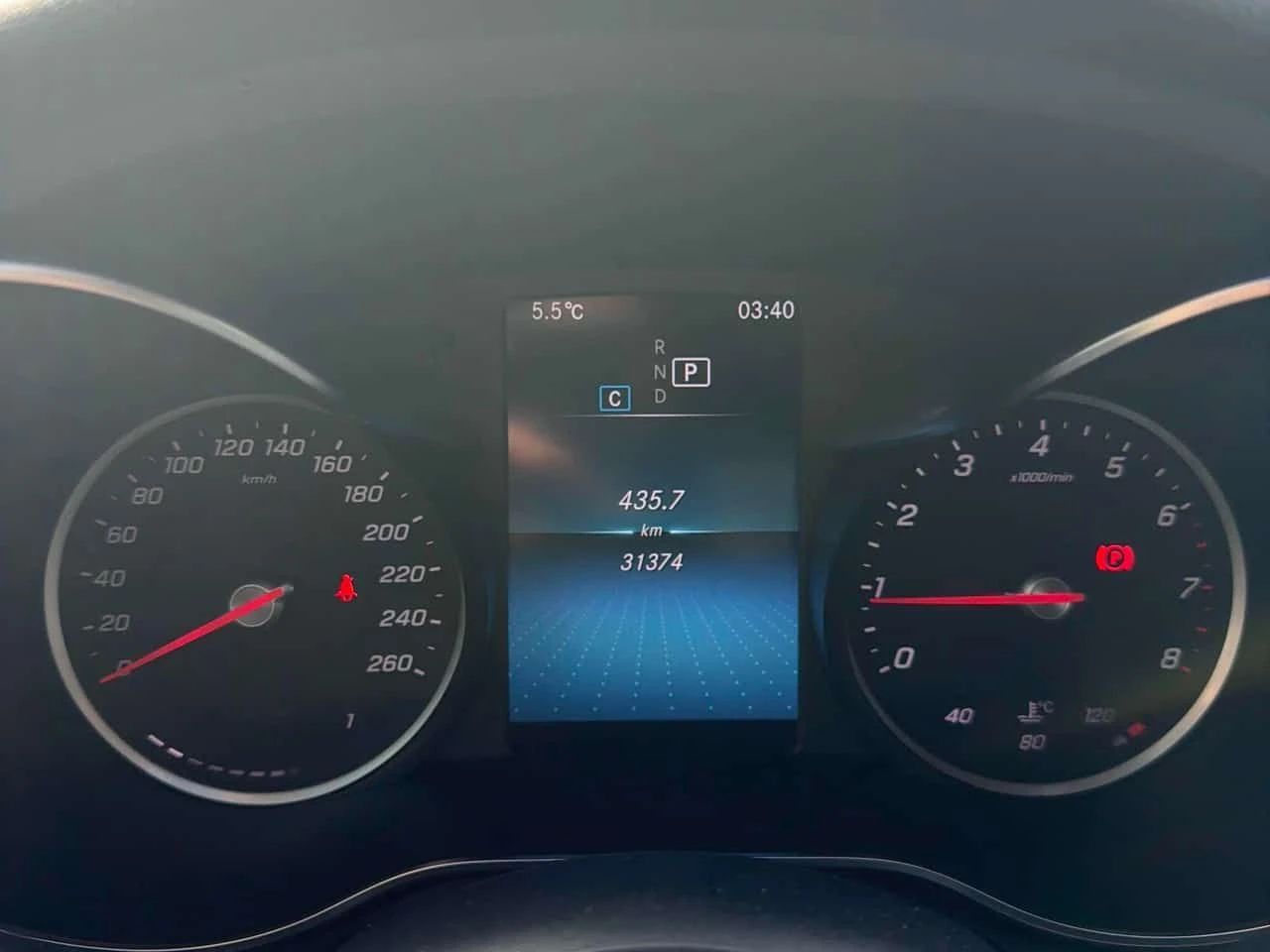 Mercedes-Benz C 300 /CAMERA/ПОДГРЕВИ, снимка 8 - Автомобили и джипове - 53956547