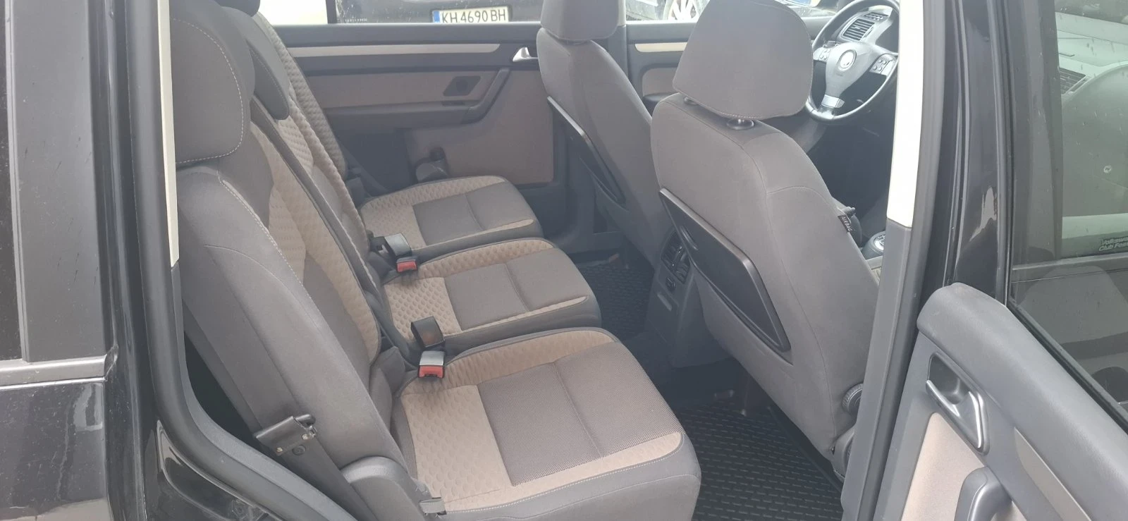 VW Touran Cross, снимка 6 - Автомобили и джипове - 54622288