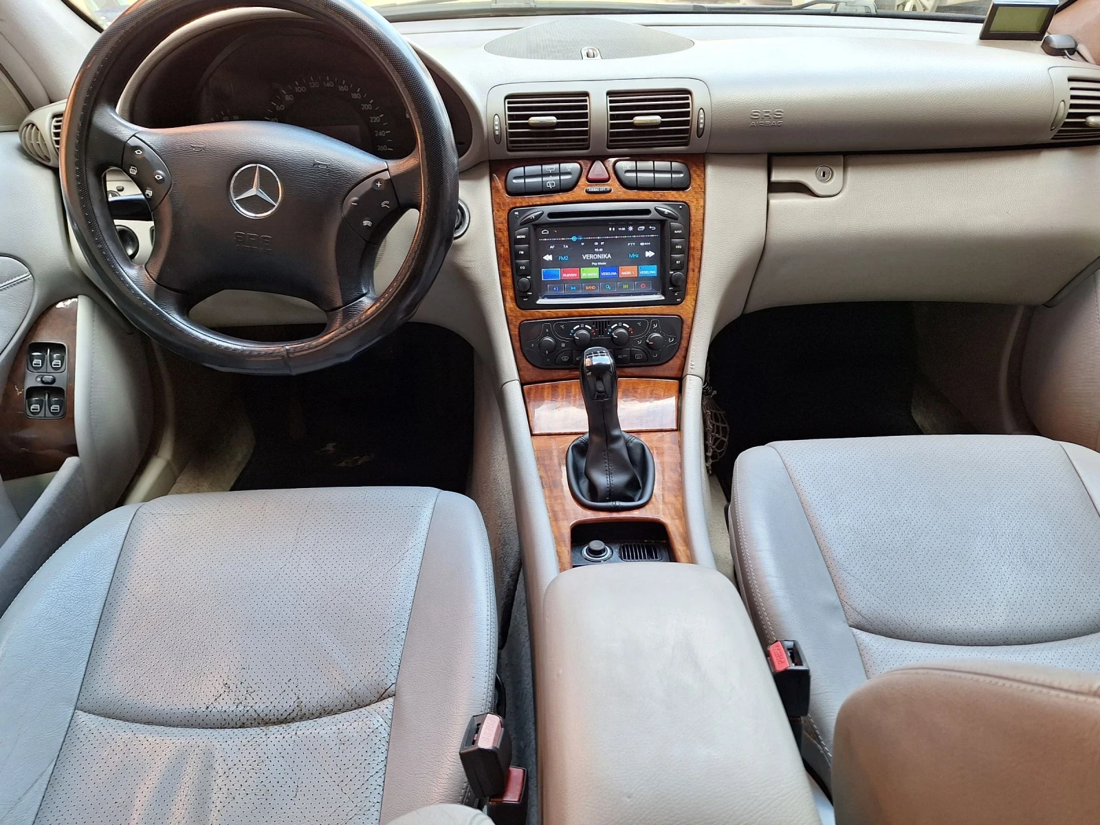 Mercedes-Benz C 220 2.2cdi без забележки , снимка 14 - Автомобили и джипове - 54727216