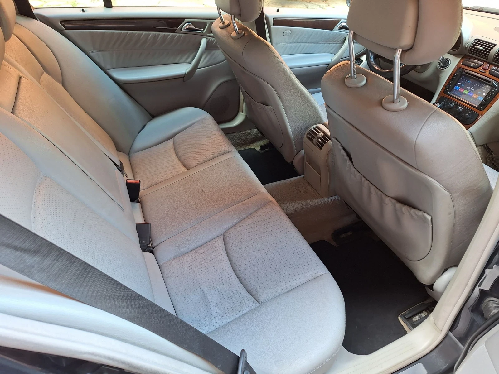 Mercedes-Benz C 220 2.2cdi без забележки , снимка 12 - Автомобили и джипове - 54727216