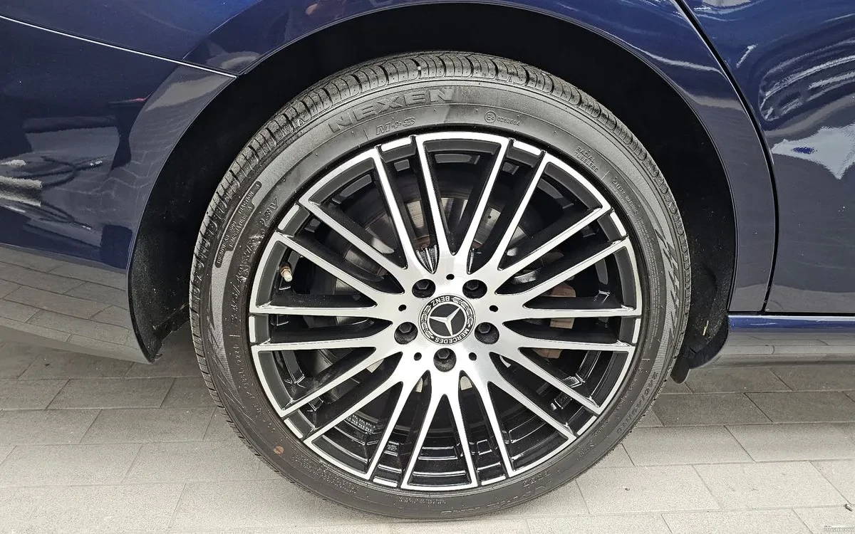 Mercedes-Benz C 200 4Matic Avantgarde, снимка 5 - Автомобили и джипове - 54781483
