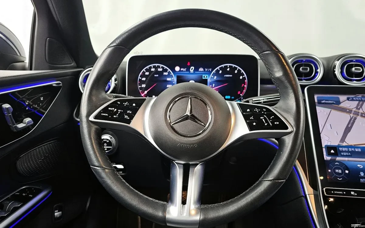 Mercedes-Benz C 200 4Matic Avantgarde, снимка 13 - Автомобили и джипове - 54781483