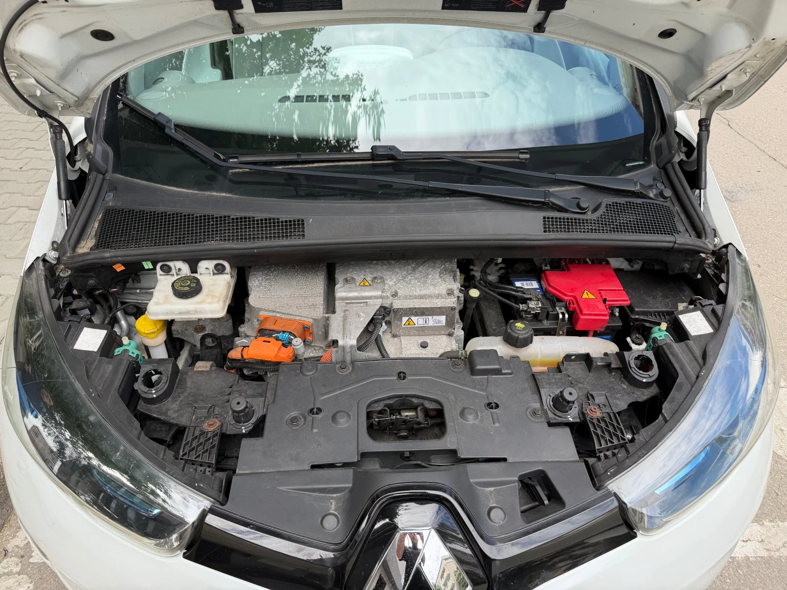 Renault Zoe 22 kw-Всичко налично, снимка 10 - Автомобили и джипове - 54900123