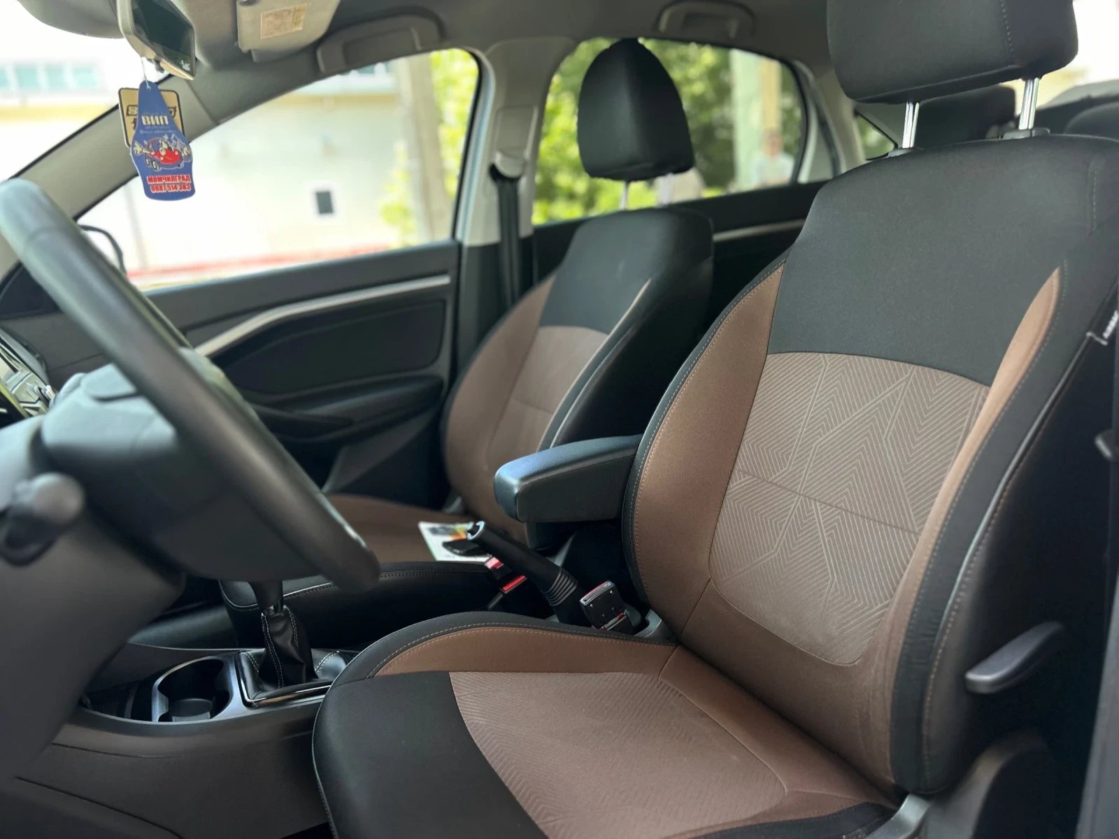 Lada Vesta 1.6i , снимка 9 - Автомобили и джипове - 55138204
